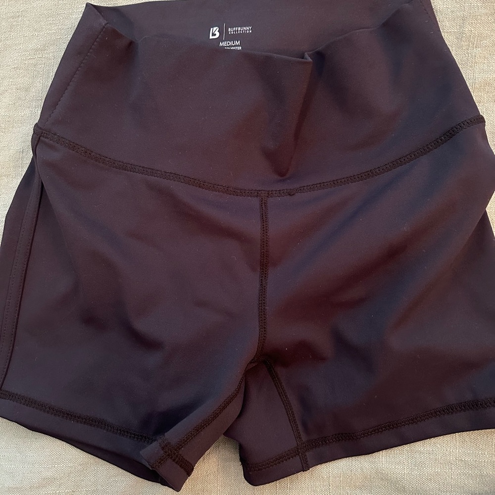 Black buff bunny shorts size M
